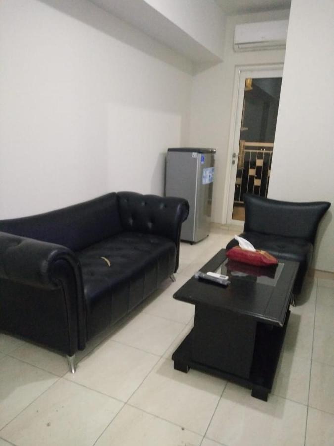 Springlake Apartemen 2Br-Sumarecon-Bekasi, By Bu Johan Kültér fotó