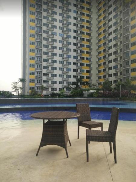 Springlake Apartemen 2Br-Sumarecon-Bekasi, By Bu Johan Kültér fotó